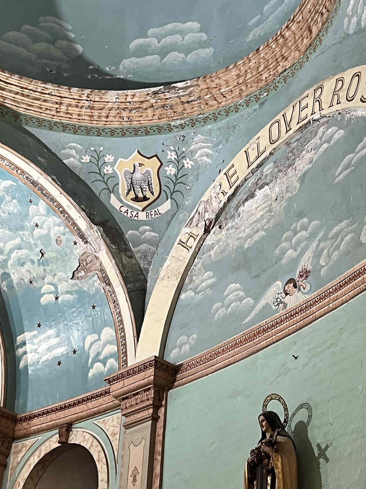 Altar de Santa Teresita